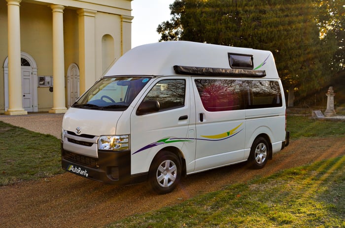2016 Toyota Frontline Hitop Camper image