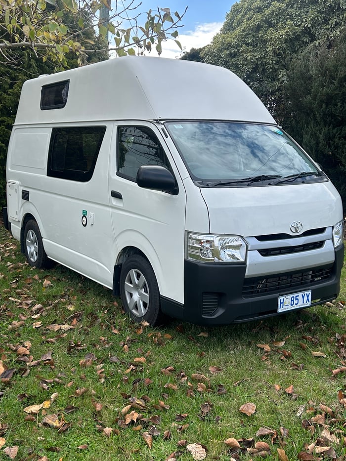 2018 Toyota Frontline <br>Hitop Campervan image